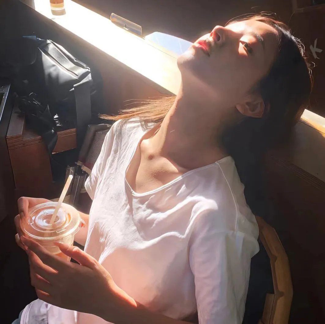 药房女孩